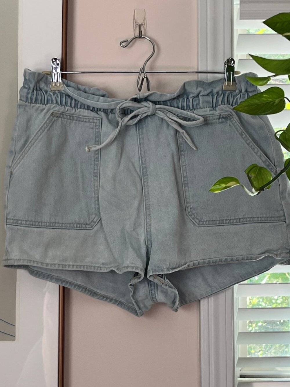 Soft Washed Pull-On Tie-Waist Denim Shorts